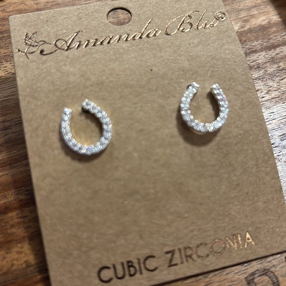 Silver lucky horseshoe earrings - Picture 2 of 2